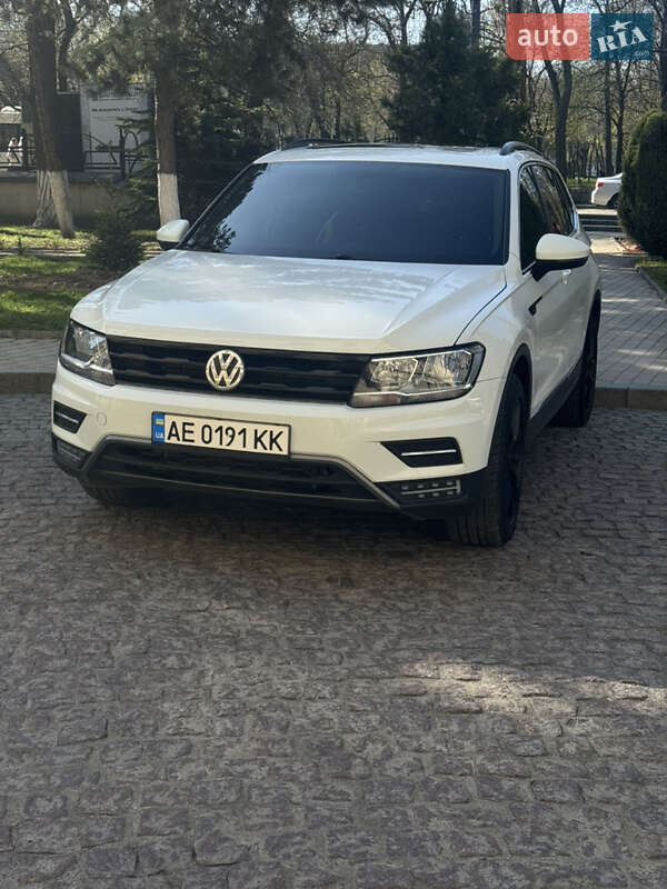 Volkswagen Tiguan allspace (2017)