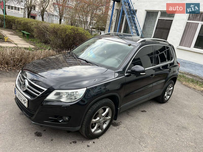 Volkswagen Tiguan (2010)