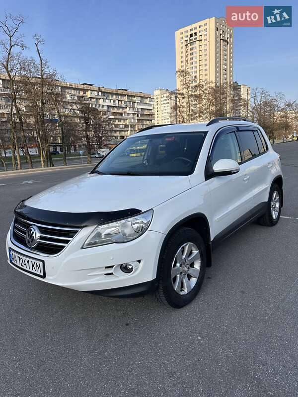 Volkswagen Tiguan (2009)