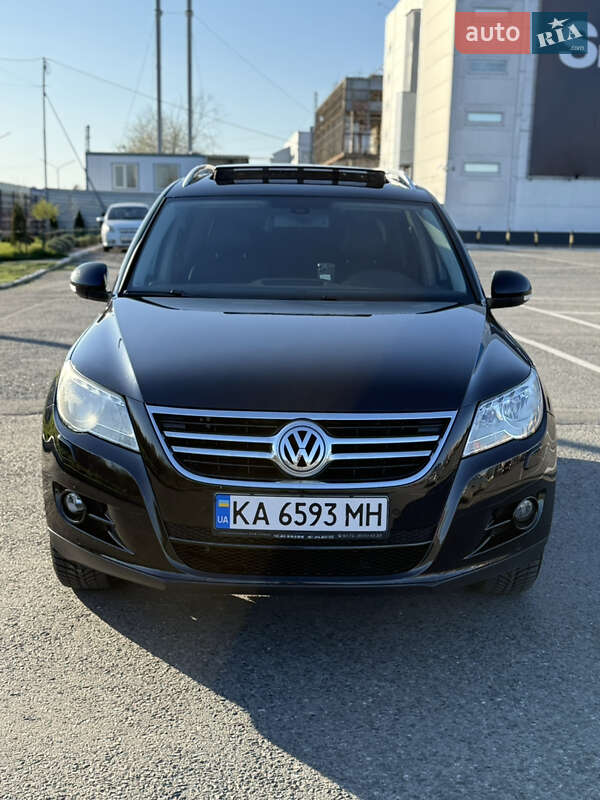 Volkswagen Tiguan (2010)