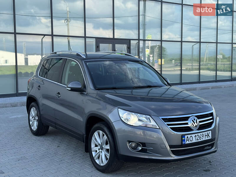 Volkswagen Tiguan (2010)