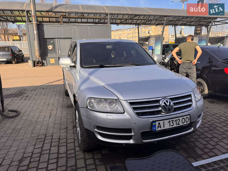 Volkswagen Touareg (2003)