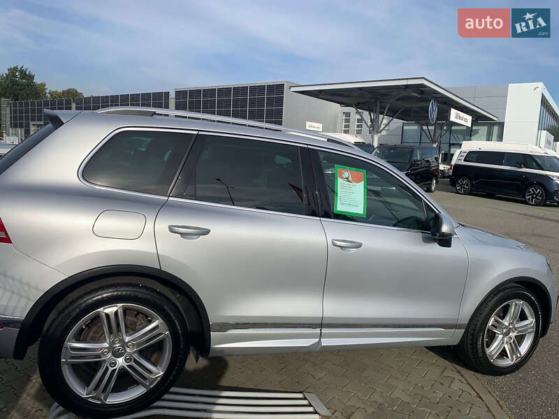 Volkswagen Touareg (2016)