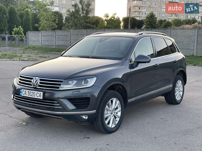 Volkswagen Touareg (2015)