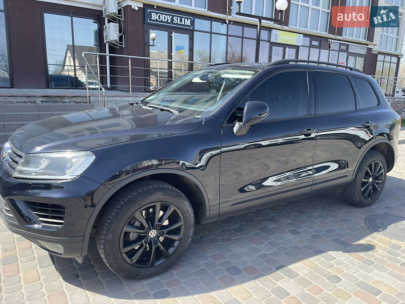 Volkswagen Touareg (2015)