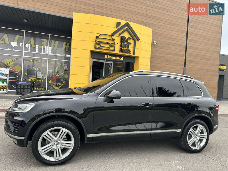 Volkswagen Touareg (2015)