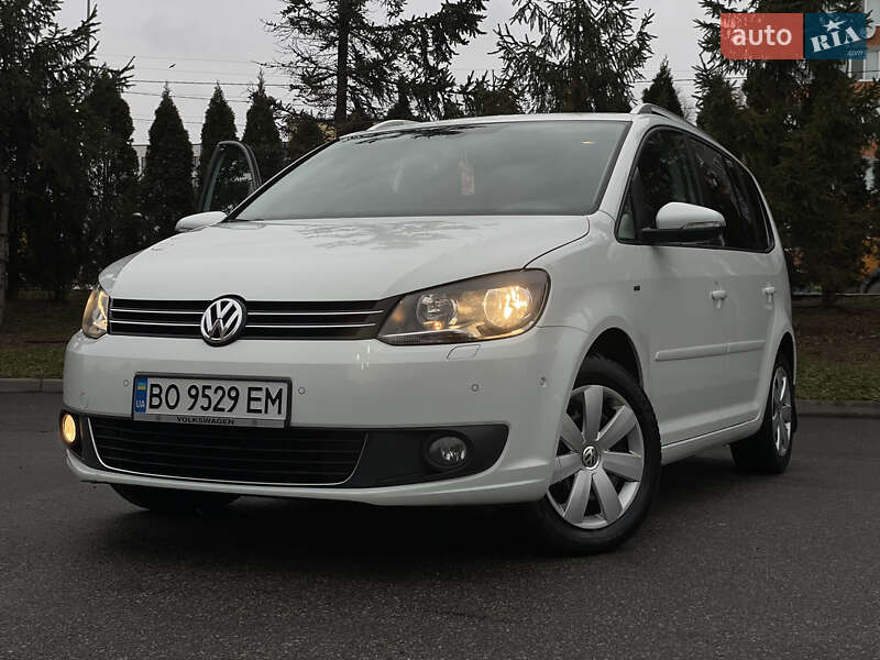 Volkswagen Touran (2014)
