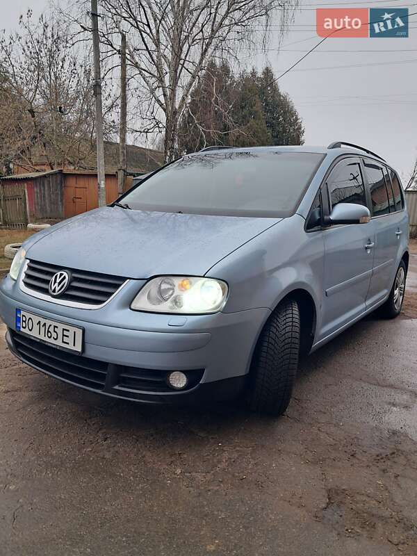 Volkswagen Touran (2006)
