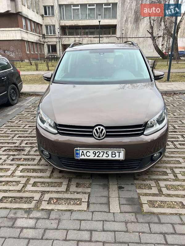 Volkswagen Touran (2013)