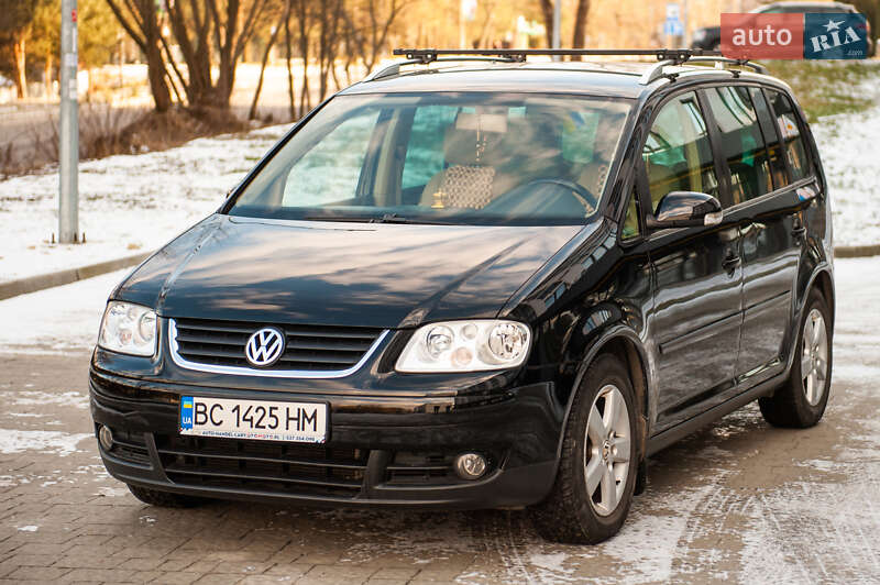 Volkswagen Touran (2005)