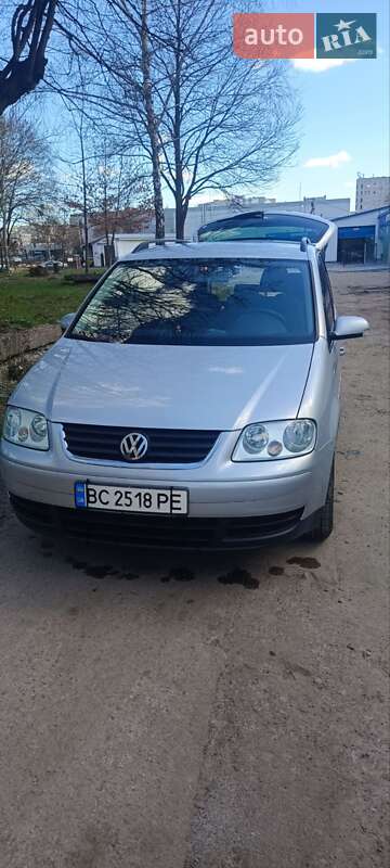 Volkswagen Touran (2006)
