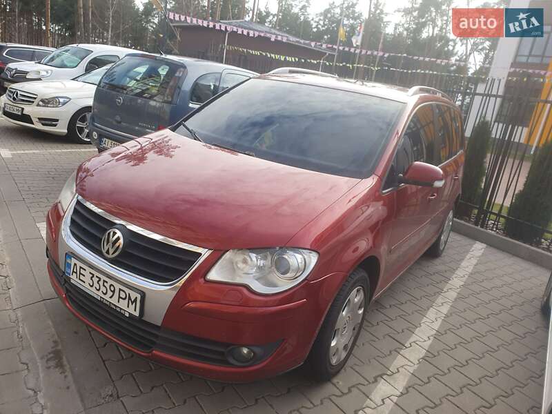 Volkswagen Touran (2007)