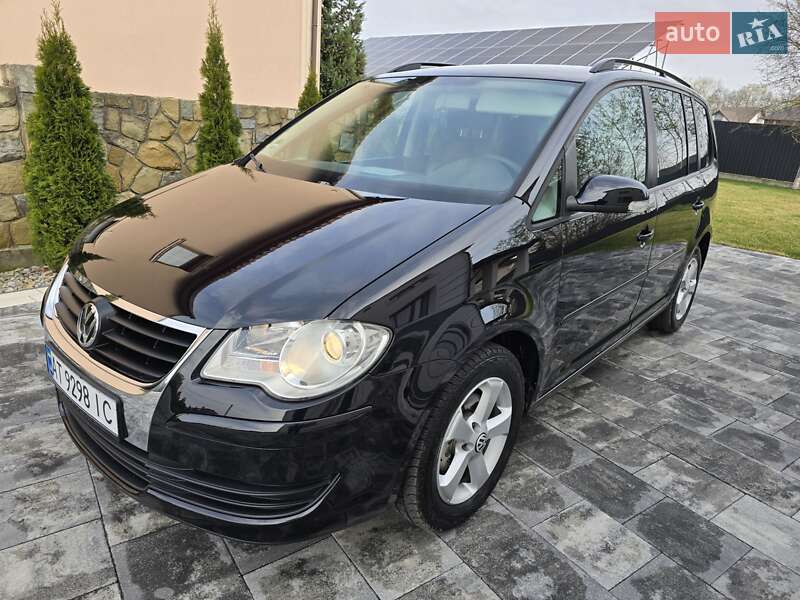 Volkswagen Touran (2007)