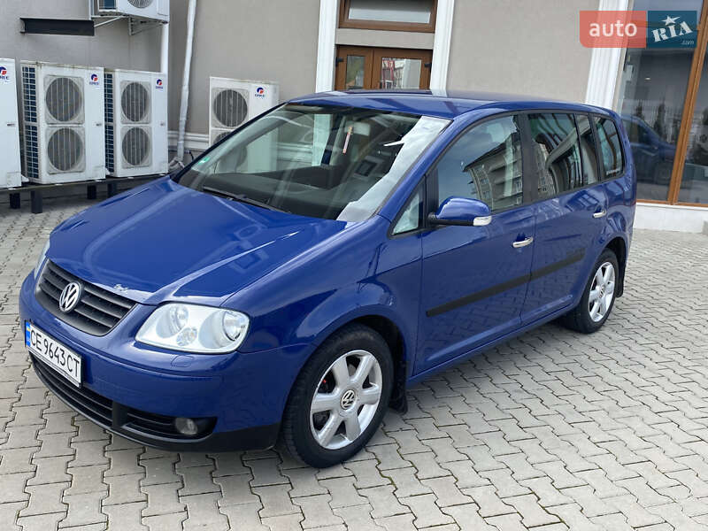 Volkswagen Touran (2004)