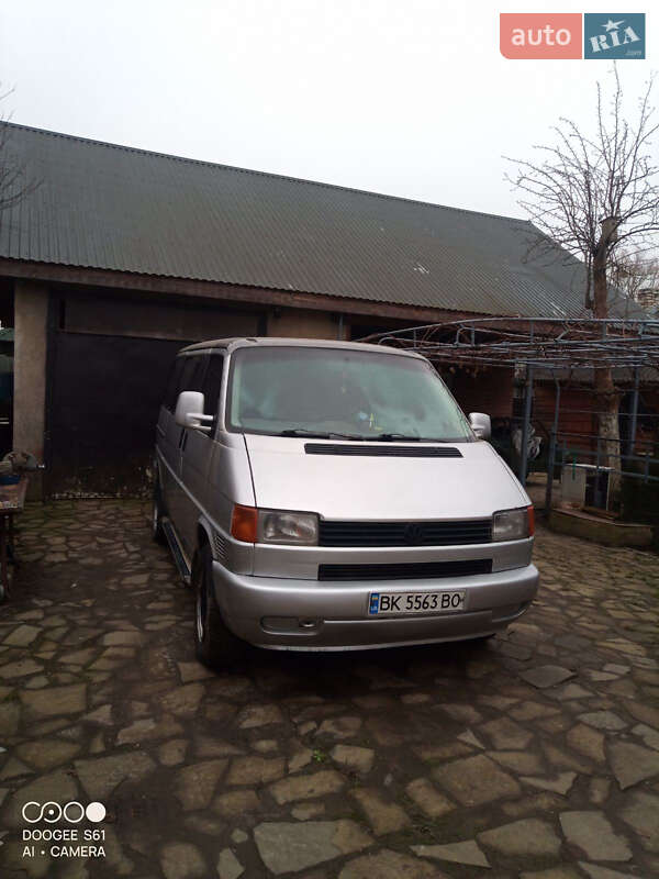 Volkswagen Transporter (1996)