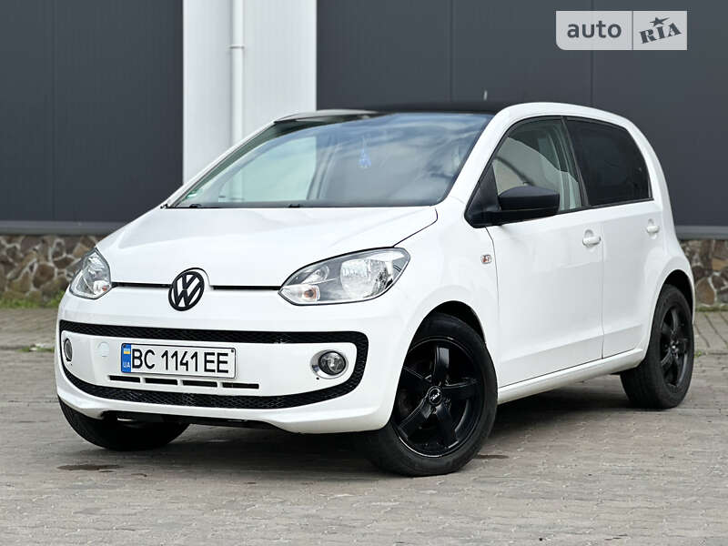 Volkswagen Up (2013)
