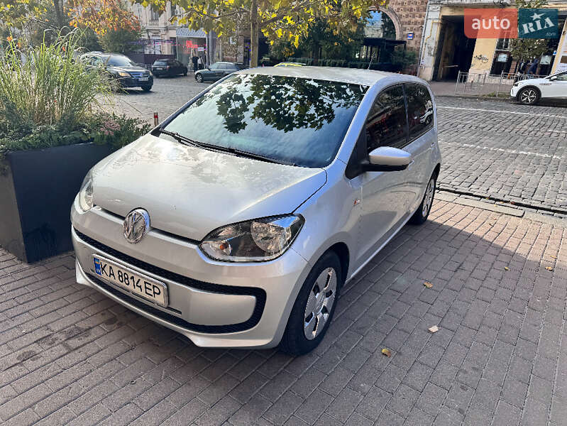 Volkswagen Up (2014)