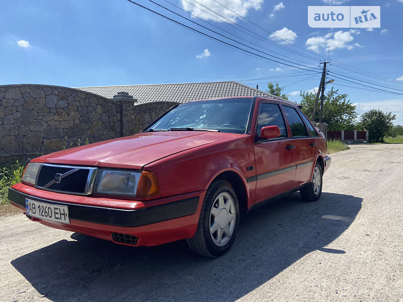 Volvo 440 (1993)