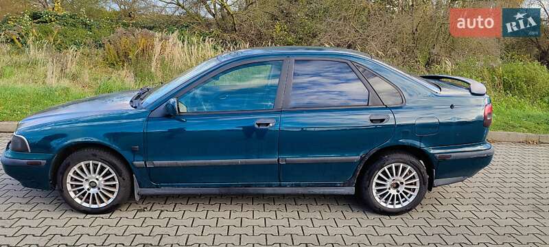 Volvo S40 (1998)