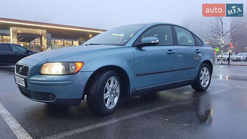 Volvo S40 (2006)