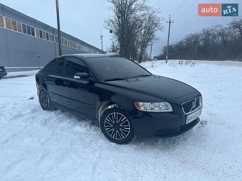 Volvo S40 (2009)