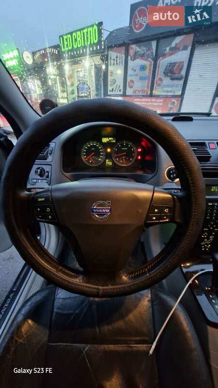 Volvo S40 (2006)