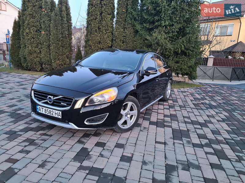Volvo S60 (2011)