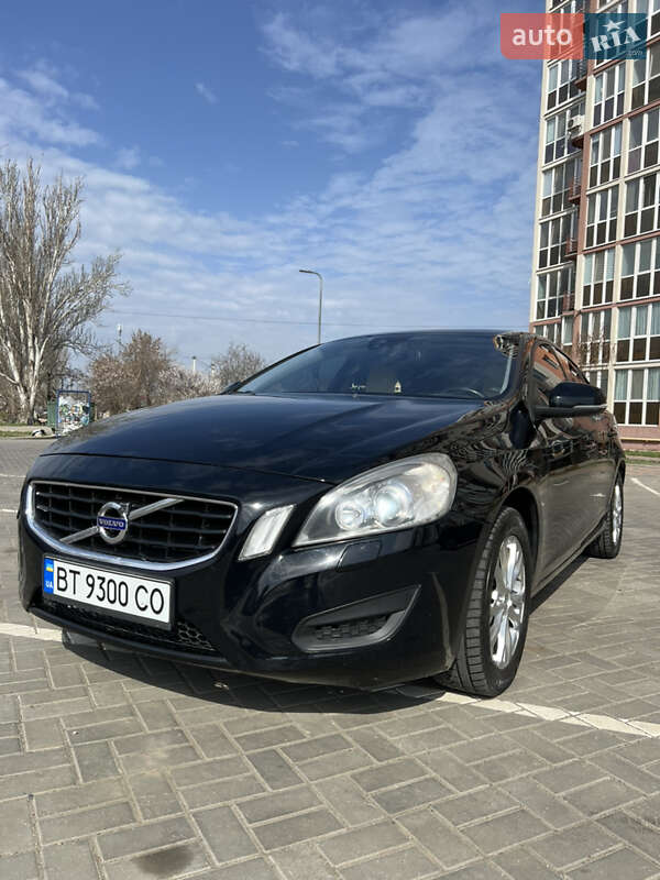 Volvo S60 (2011)