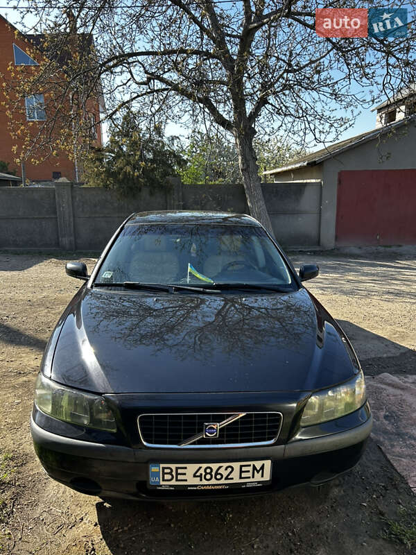 Volvo S60 (2004)