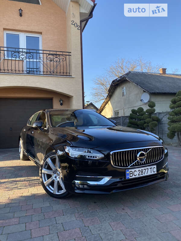 Volvo S90 (2018)