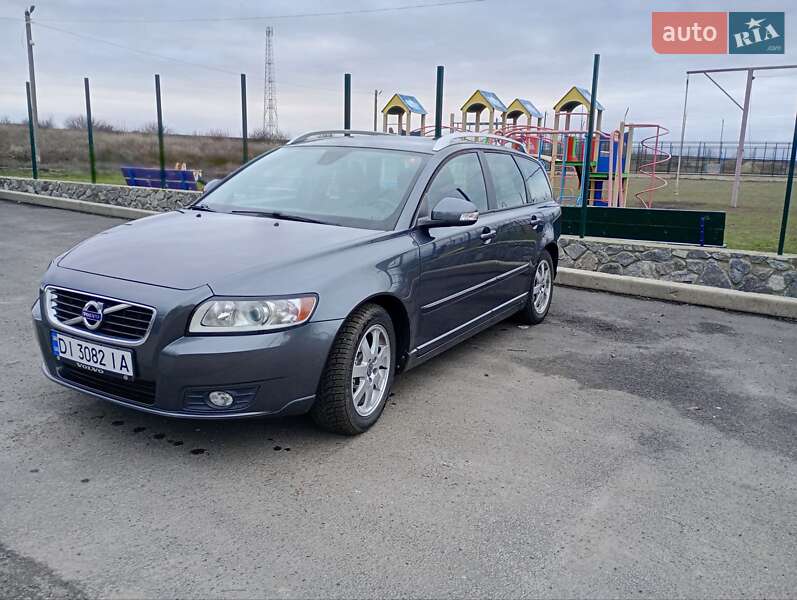 Volvo V50 (2011)