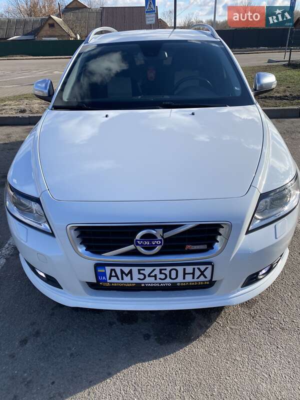 Volvo V50 (2012)