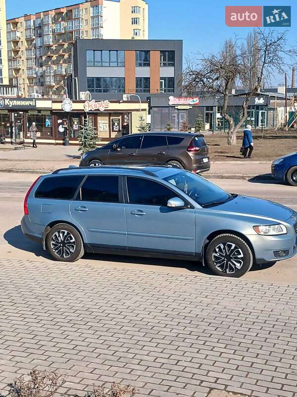 Volvo V50 (2009)