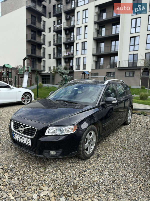 Volvo V50 (2012)