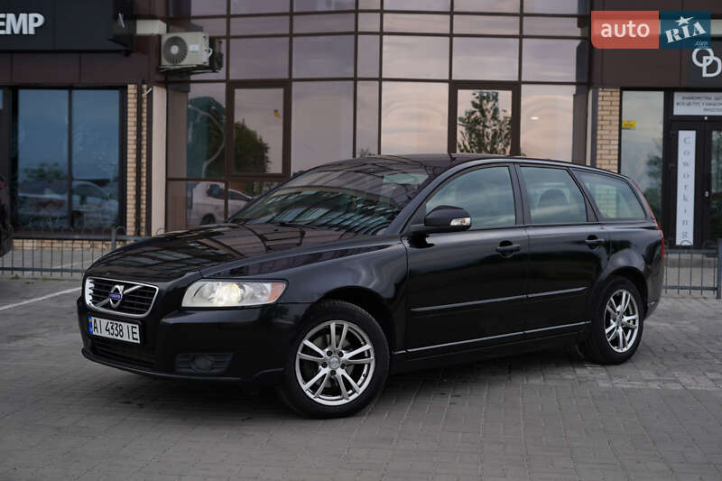 Volvo V50 (2011)