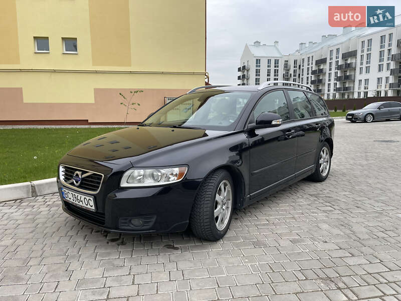 Volvo V50 (2012)