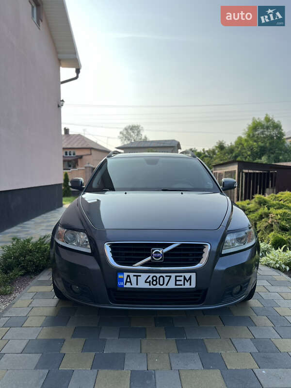 Volvo V50 (2008)