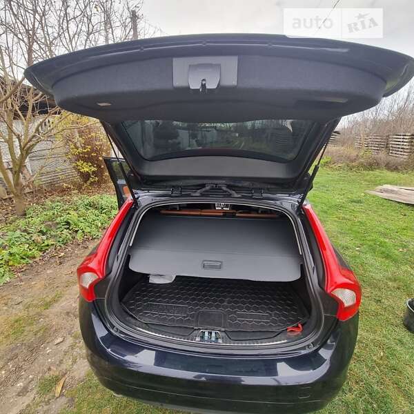 Volvo V60 (2015)
