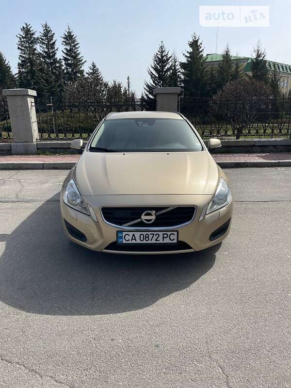 Volvo V60 (2011)