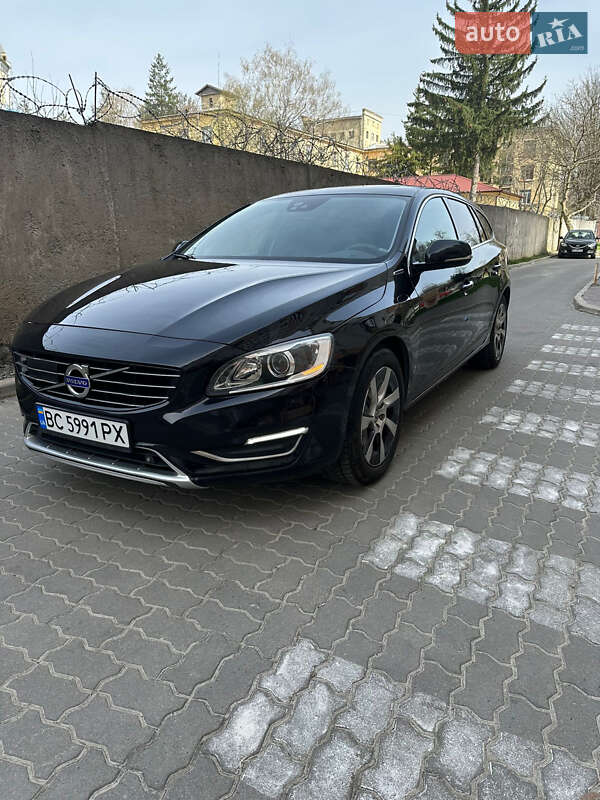 Volvo V60 (2014)
