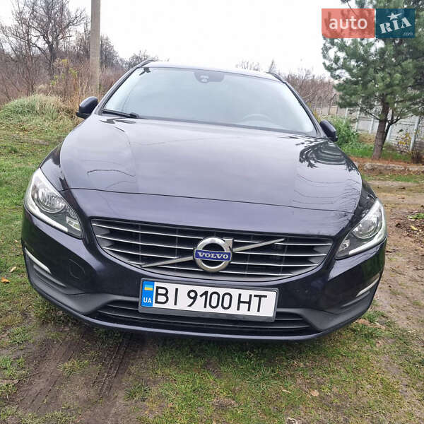 Volvo V60 (2015)
