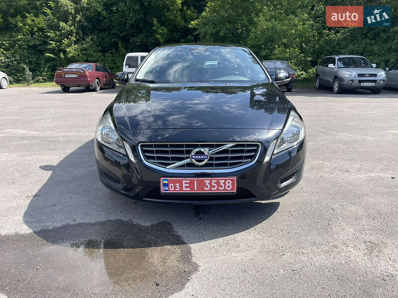 Volvo V60 (2012)