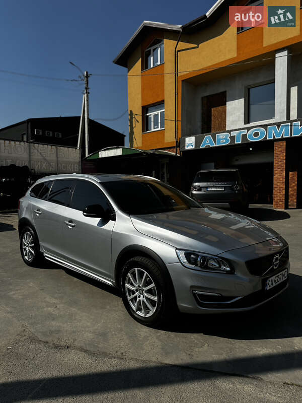 Volvo V60 (2016)