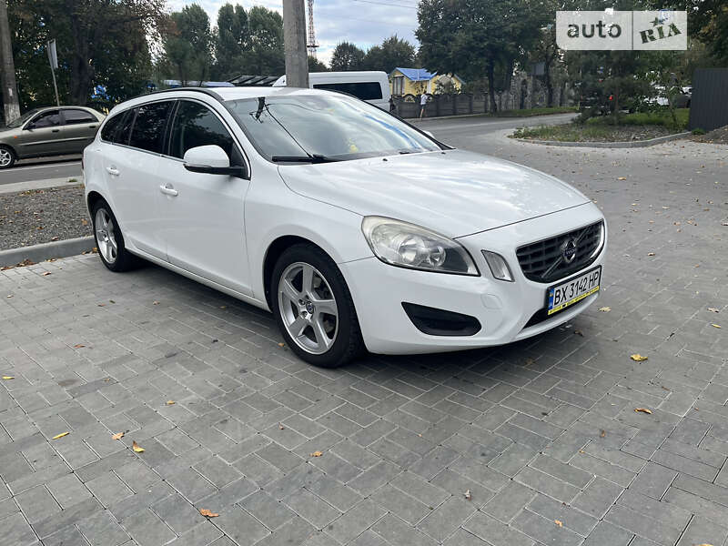 Volvo V60 (2011)