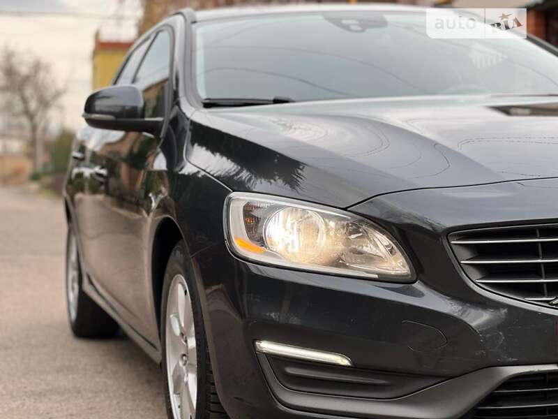 Volvo V60 (2014)