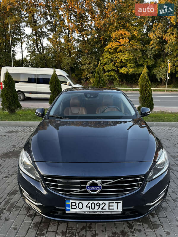 Volvo V60 (2013)