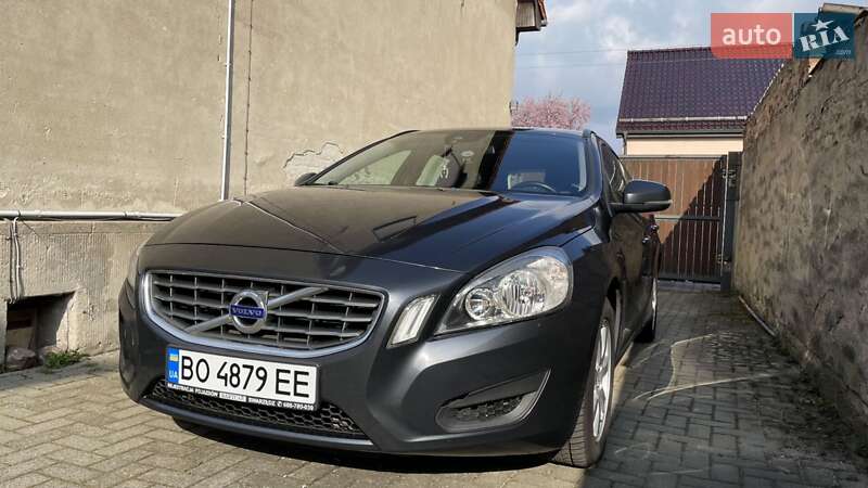 Volvo V60 (2011)