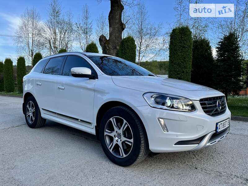 Volvo Xc60 (2015)