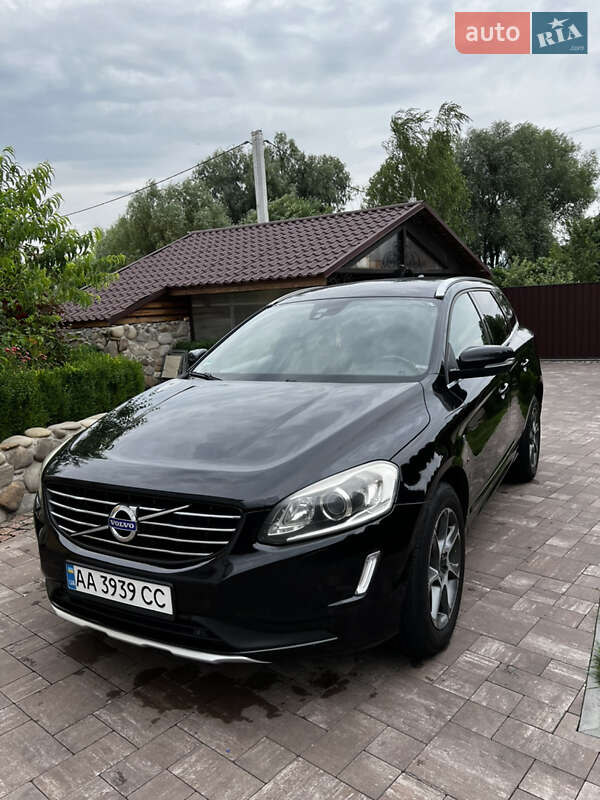 Volvo Xc60 (2015)