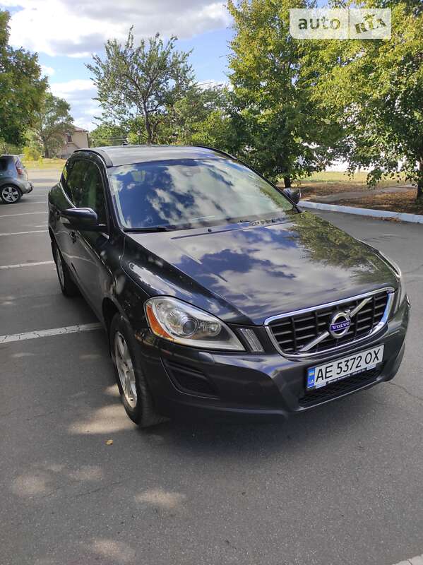 Volvo Xc60 (2011)